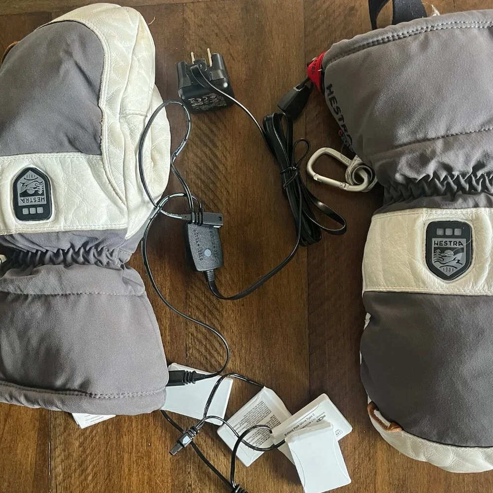 Hestra Heated Mittens - Picture 2 of 3